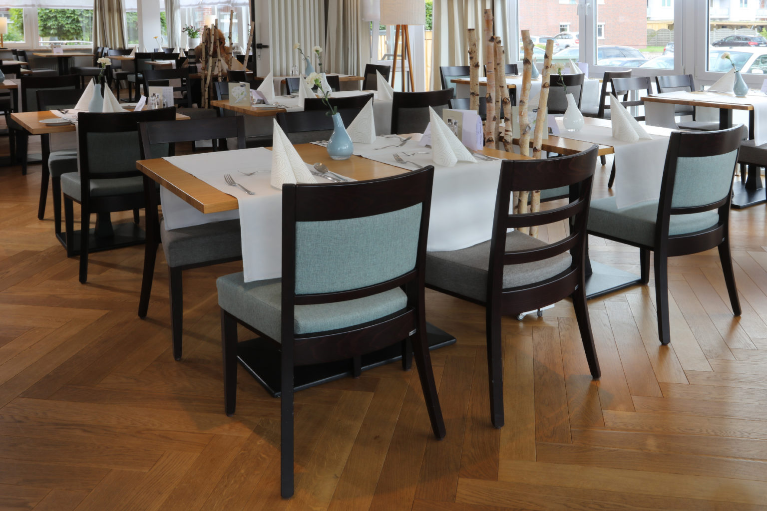 Hotel Restaurant Erholung Kellenhusen, Möblerung Stühle Tische