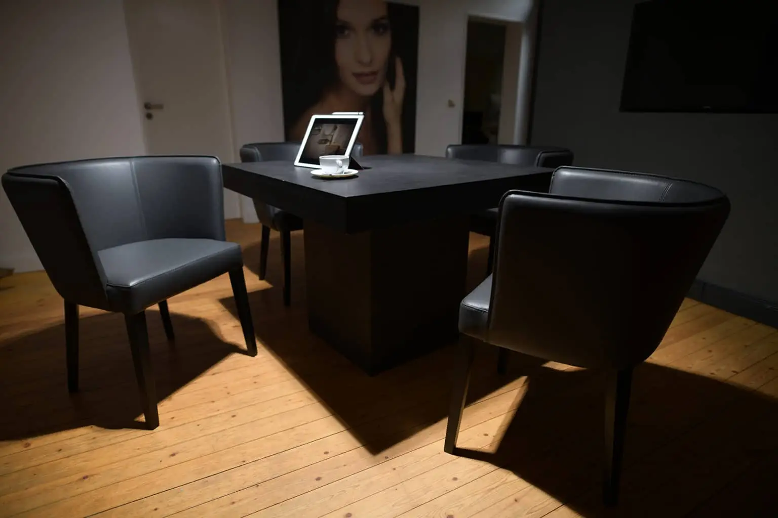 Meeting Point, Treffpunkt Mitarbeiter, Büroeinrichtung