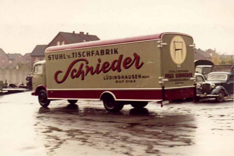 Stuhlfabrik Schnieder Möbel Für Gute Gäste Stühle Tische Bänke