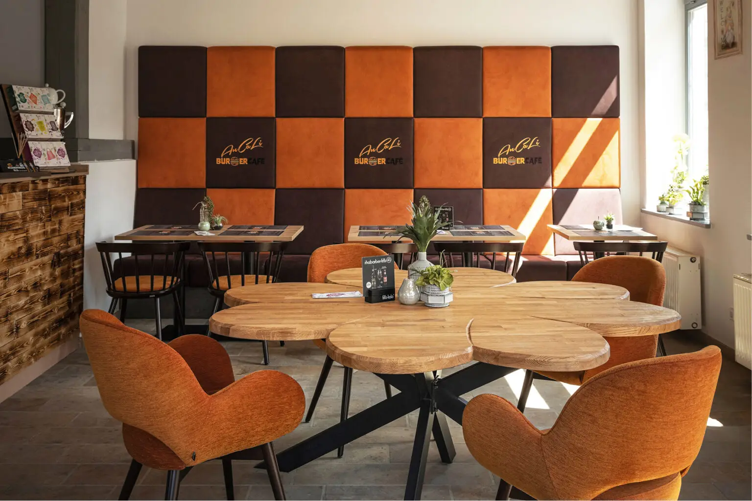 Café Burger AnCaLi Gerlach Halberstadt Schniedersitz Möbel für gute Gäste