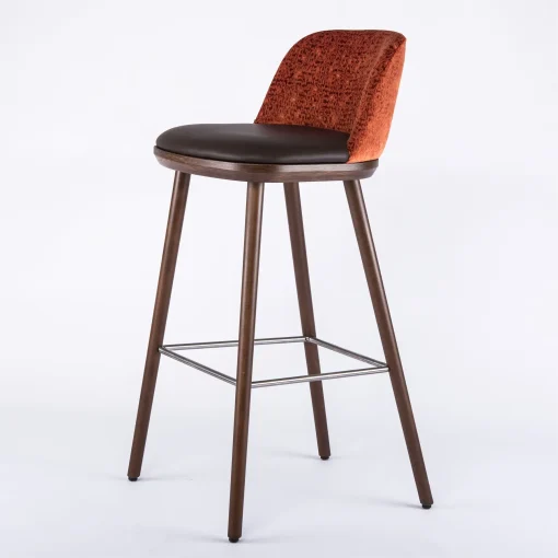 Produktfoto Hocker Mona 10348, Gestell dunkel, Sitzpolster braun, Rückenlehne orange, Schniedersitzt Möbel für gute Gäste