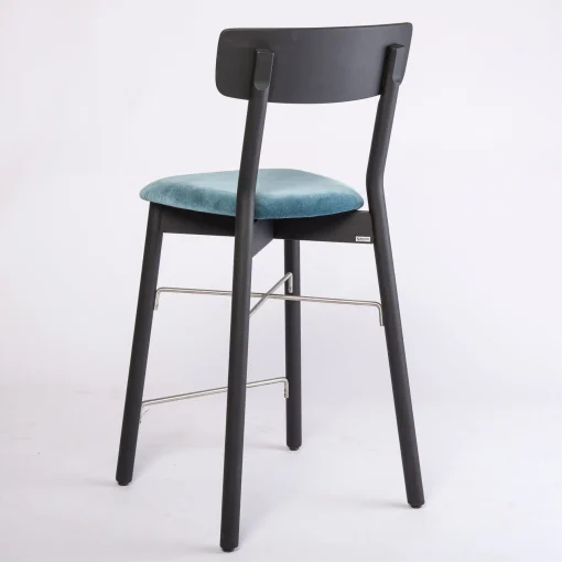 10430 Hocker Mattis 012026 Schniedersitzt Möblefür gute Gäste2