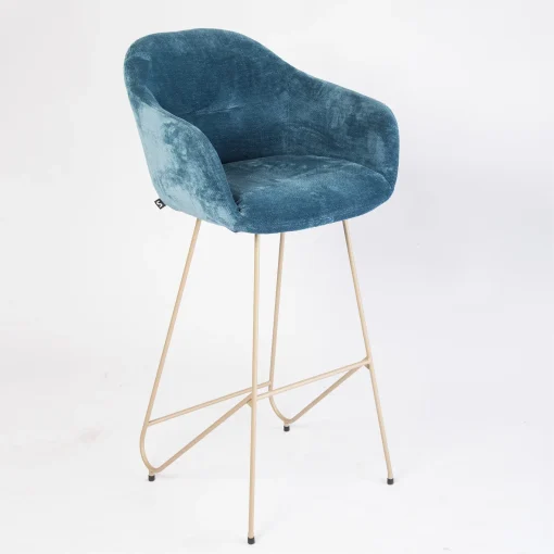 10528-4 Hocker Jonna Schniedersitzt Möbel für gute Gäste 012026 2