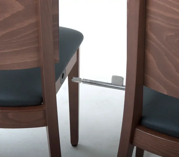 Reihenverbinder Stühle, Saalbestuhlung