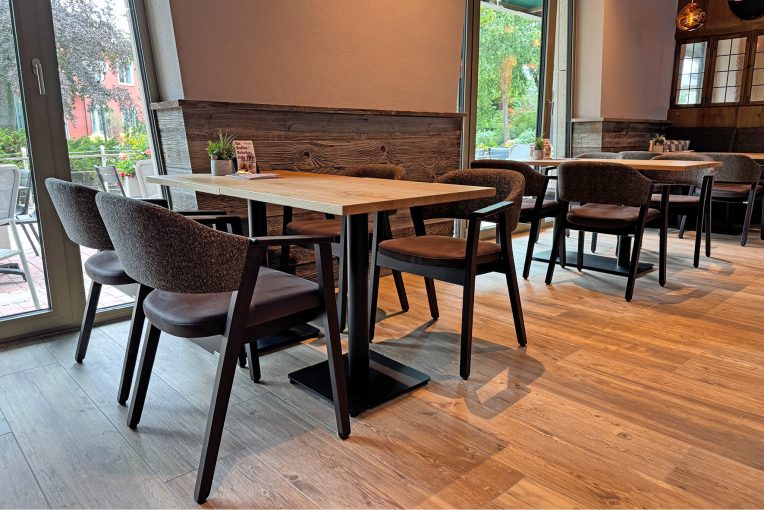 Bäckerei Café Häussler Bad Wörishofen Schniedersitzt Möbel für gute Gäste4