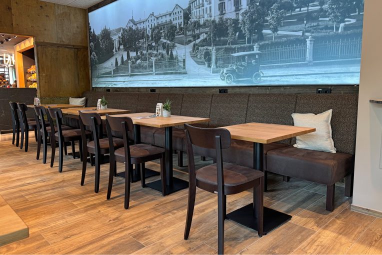 Bäckerei Café Häussler Bad Wörishofen Schniedersitzt Möbel für gute Gäste5