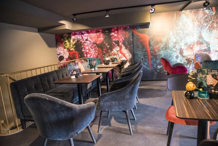 Stadt Café Münster Gastronomie Café-Einrichtung Schniedersitzt Möbel für gute Gäste