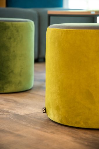 Einrichtung Möblierung Jugendherberge Cappenberger See Schniedersitzt Möble für gute Gäste