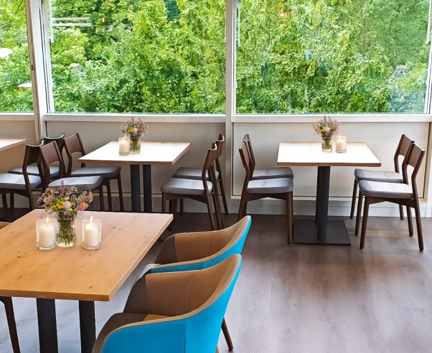 Kundenrestaurant Stuhl Juri 072025 2