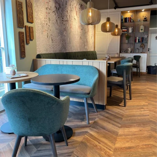 Landbäckerei Bauer Dabringhausen Schniedersitzt Möbel für gute Gäste (3)